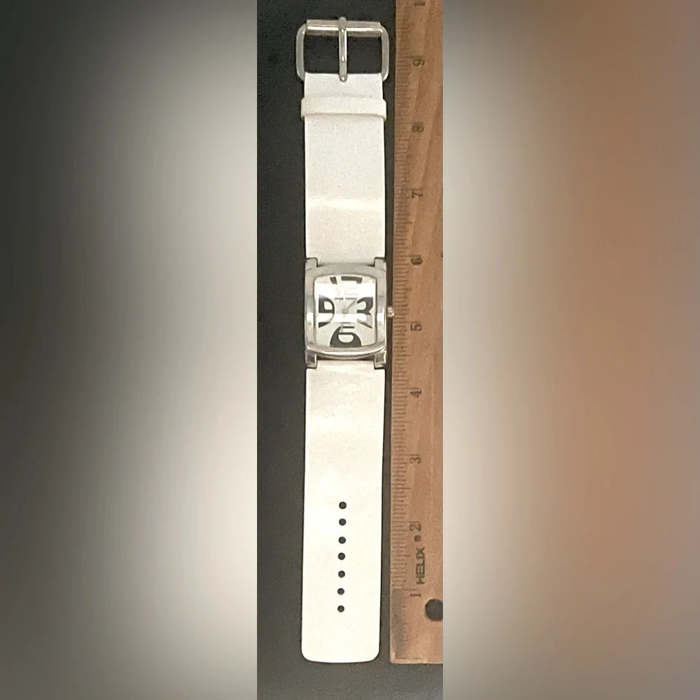 Modern Funky Sergio Valente Watch Square White Black Quartz Retro Groovy Whimsy